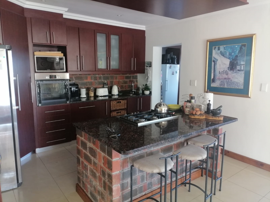 To Let 3 Bedroom Property for Rent in Rome Glen Western Cape